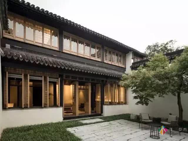 中式庭院式別墅有山有水有詩意,住進如詩如畫的庭院別墅