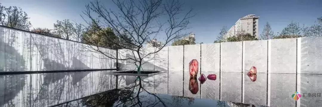 可借鑒的景觀設計中的雕塑案例哪里有?