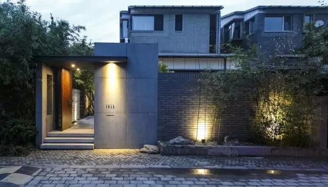 別墅花園入戶門設(shè)計讓你的花園更加美麗